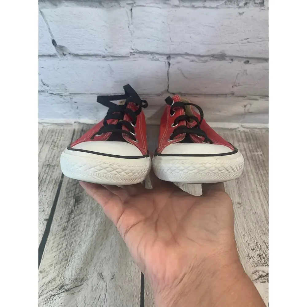 CONVERSE Unisex Kids Red Low Top All Star Sneakers / Size: 3
